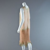 Frc2016.08.001_backleft_web