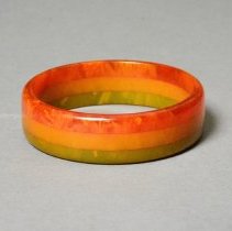 Front view of bracelet