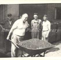 Workers with mortar mix