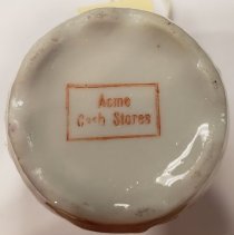 Decorative creamer