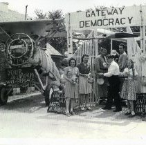 "Gateway to Democracy" (1000.115.02a)
