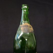 Niagara Dry Bottle - Recto