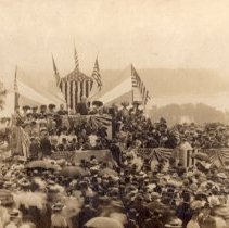 Dedication of the George Rogers Clark Monument in Riverside Park ,May 1909.