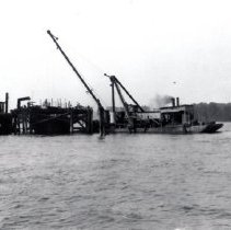 Building Quincy Memorial Bridge