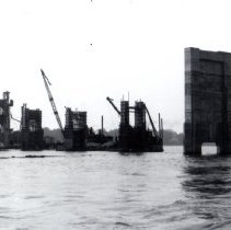 Building Quincy Memorial Bridge