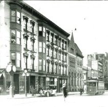 Maine between 4th & 5th