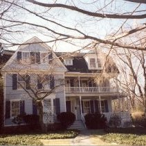 321 Main Street in 1995