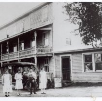 Branchville DeBenigo Market, ca. 1920's