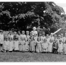 Lower Grade elementary school class ca 1940