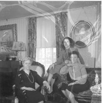 Laura Curie Shields with daughter and granddaughter