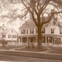 Elms Inn and Restaurant and Annex