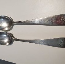 Spoon front