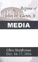 Badge without plastic