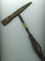 Chip hammer - welding tool