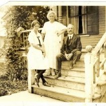 Gwyneth Davies Wood with mother and father