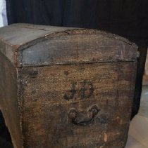 Davies Trunk--Sideview