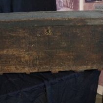 Davies Trunk--Closed