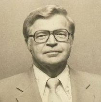 Sanford Smith (1979-1980)