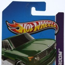 Hotwheels 1:64 scale BMW 2002 Green
