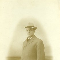 Wirt Humphrey, 1906