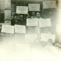 Yunker School Class, 1915