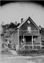 Sykes Family House, Huntress Street