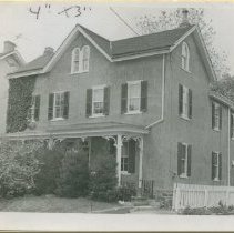 206-209 E. Evergreen Avenue