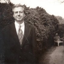 Leon Bakalian (2), 1982/1983,Diane Bryman Oriental Rugs