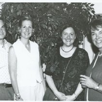 30.Vicki Lachman (r), Irv Boyd, Karen Boyd, Betsy Masters