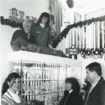 1.Fredrick's Crafts and Gifts