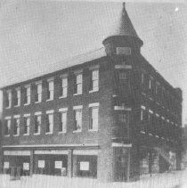 34.6 West Willow Grove Ave.