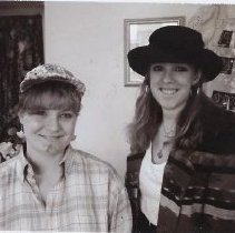 26.Lauranne McGuckin (l) and Susanna Roxby