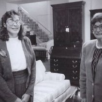 7.Lori Swem (l) and Bettina McGarvey