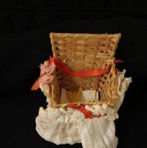Doll, Basket front
