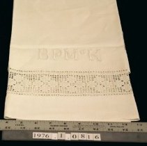 Hand Towel crocheted band, Bessie