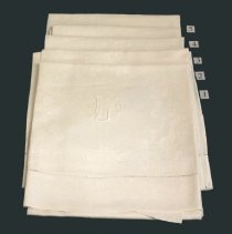 Damask Hand Bath with monogram