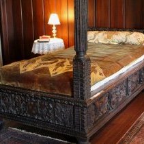 Four Poster Bed