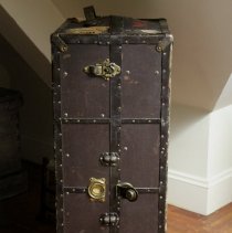 Innovation trunk closed