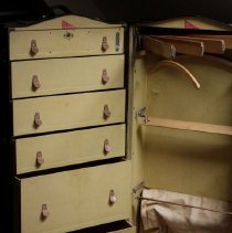 Innovation trunk open