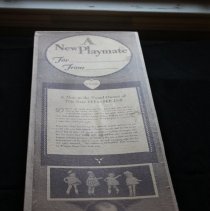 Top of Efffanbee box