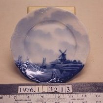 Small delft plate