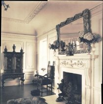 Living room circa 1915