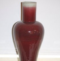 Sang de boeuf vase