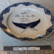 Dutch Delft charger