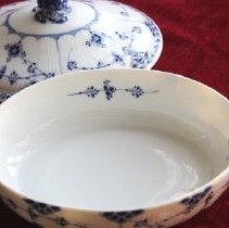 Royal Copenhagen Covered Tureen, inside design