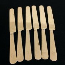 Dinner knife, Pond Lily pattern , 1-6 verso