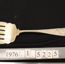Large serving fork