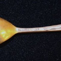 Tiffany demi tasse spoon     marks