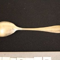 Silver demi-tasse spoon    verso