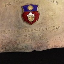 Cigarette case engraving